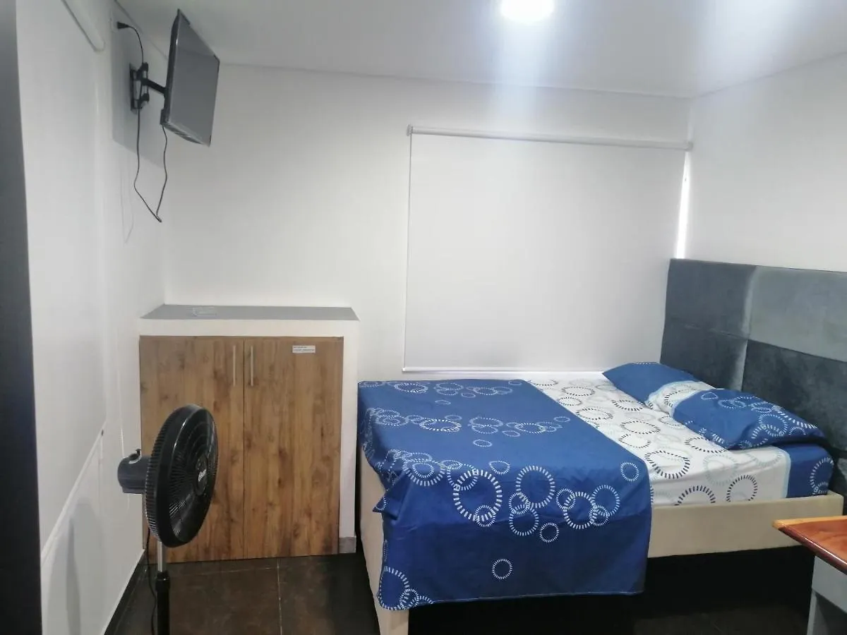 Casa Hotel Qr Cali 0*,